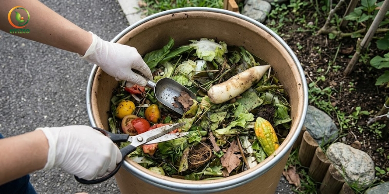 Thùng phân hữu cơ ủ từ rau củ